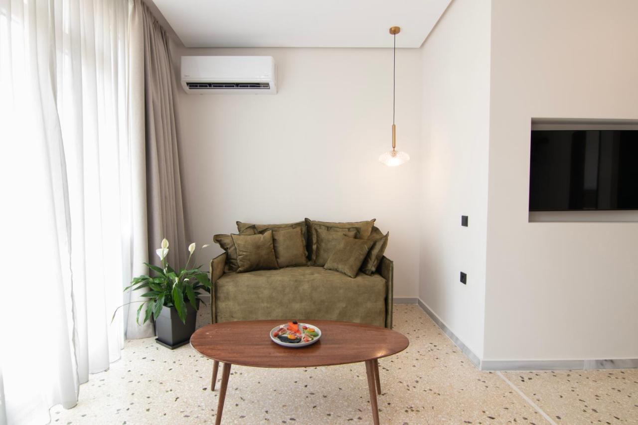 Mythodea Athens Suites Exterior photo